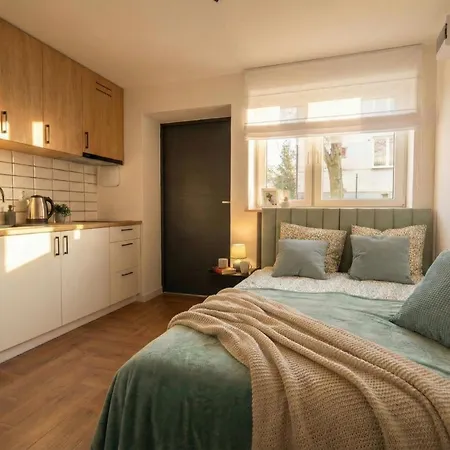 Ursovia By Vaya Βαρσοβία