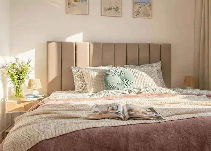 Ursovia By Vaya ワルシャワ